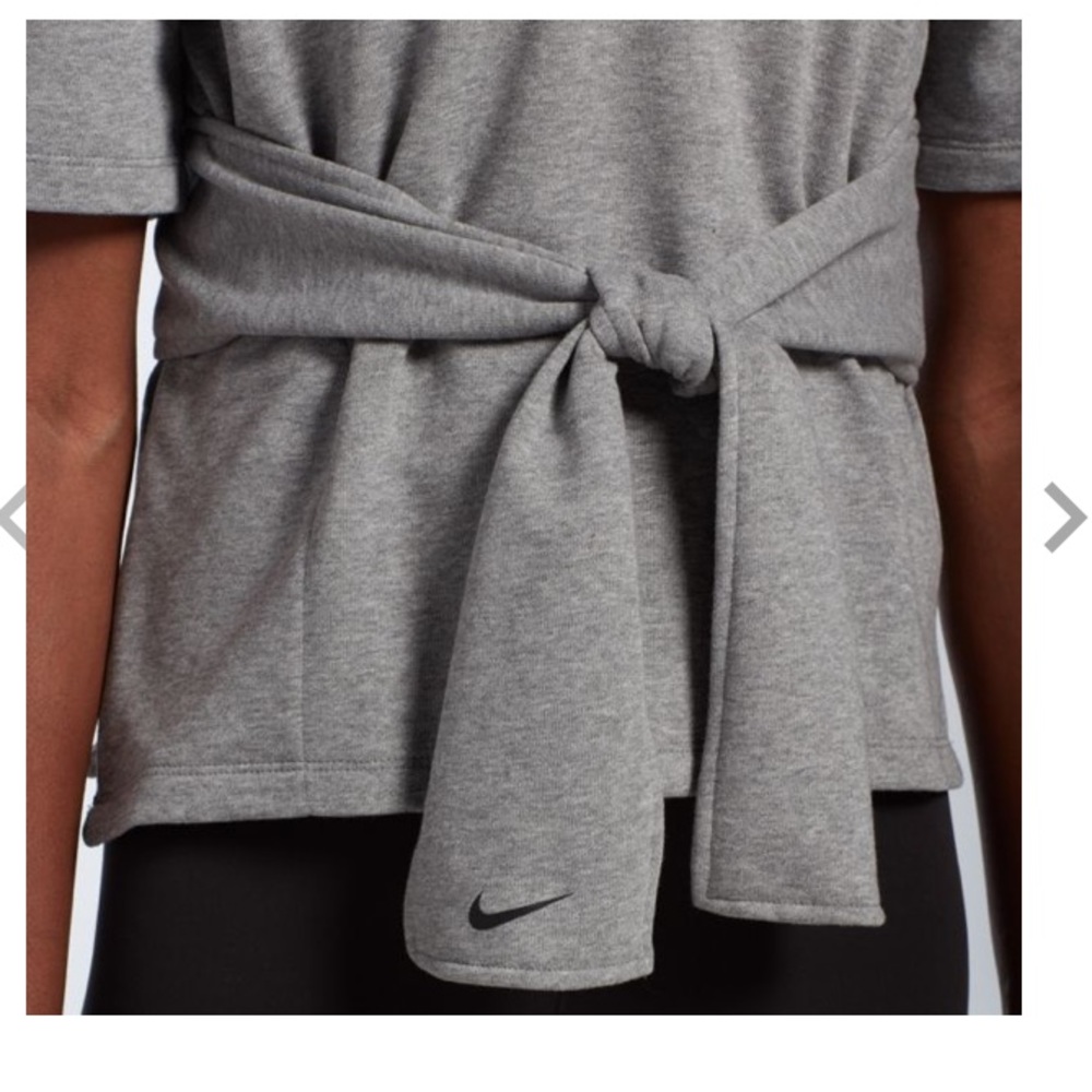Nike women short sleeve training top - Picture 2 of 8